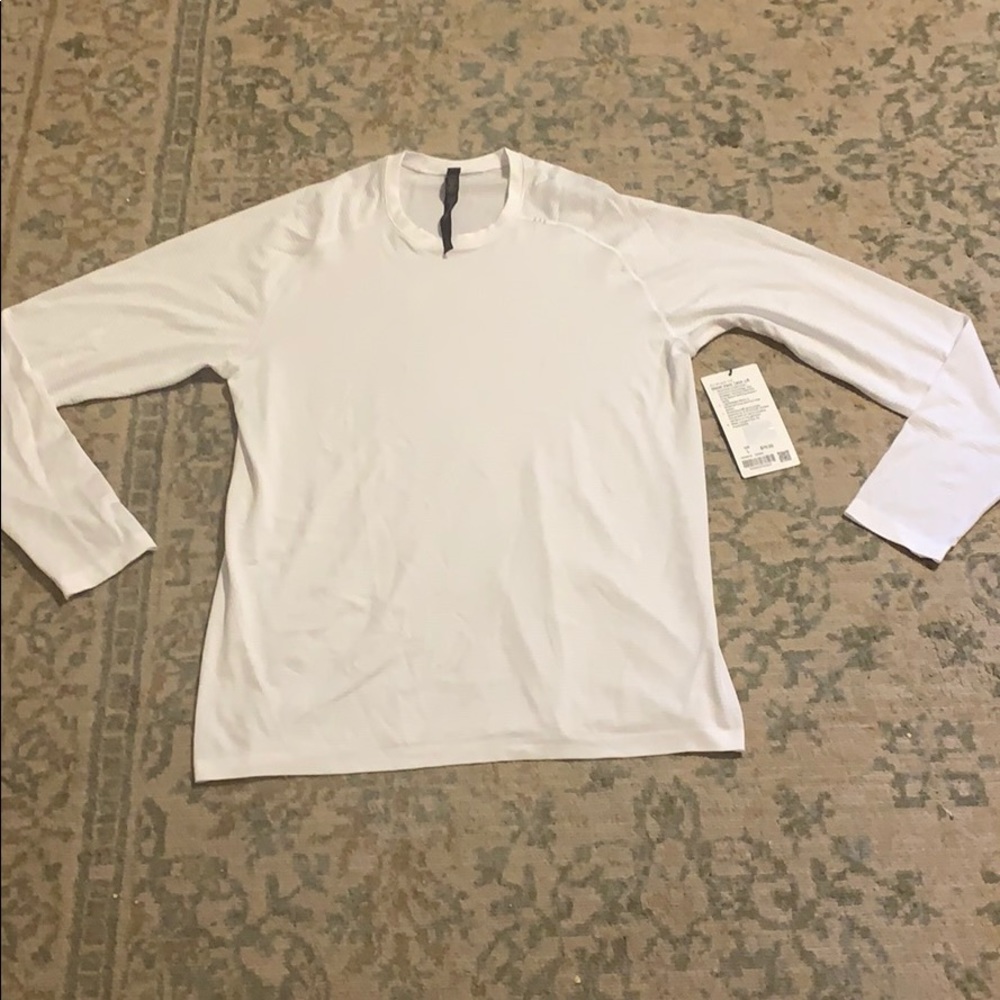 Lululemon Metal Vent Tech long sleeve white
